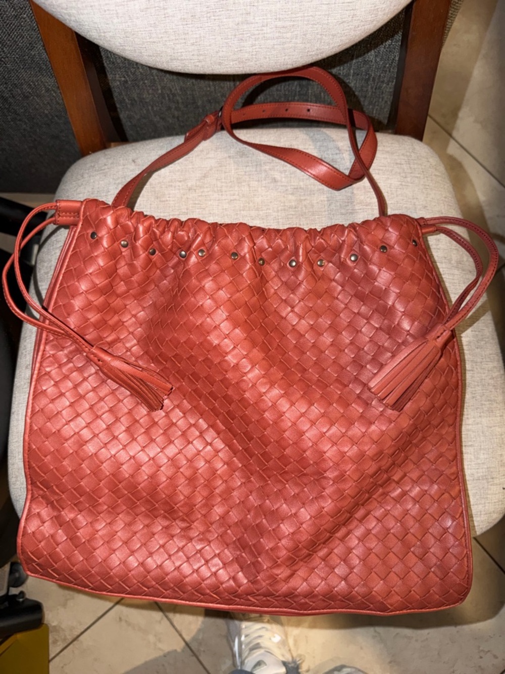 Bottega Veneta Intrecciato in Corallo priced to sell! Pristine condition! - Picture 11 of 16